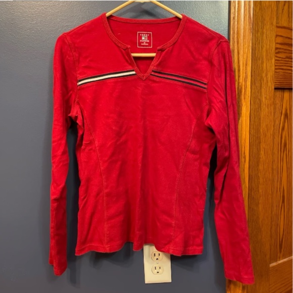 Tommy Hilfiger Long Sleeve T-shirt - Picture 1 of 3